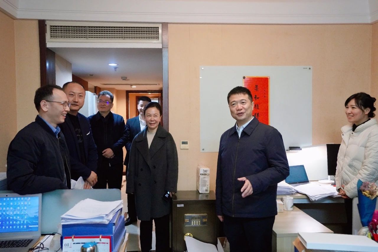 溫暖啟航，共赴新篇！—— 省旅投集團領導走訪慰問干部職工